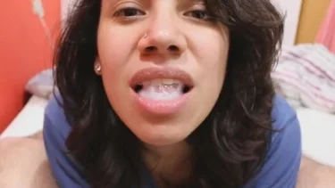 Hot NRI Bhabhi sucked and drank the water of the cock