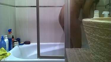 Leaked bathroom video of sexy Mohini bhabhi